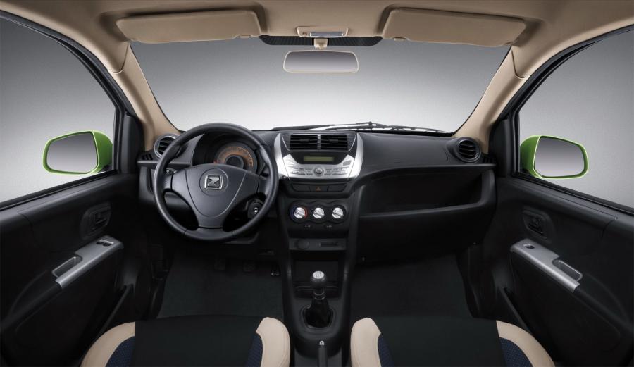 Торпедо Zotye Z100 2013 года  (фото 2 из 3)